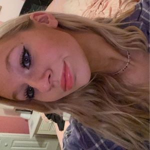 Meet your Posher, Kendall